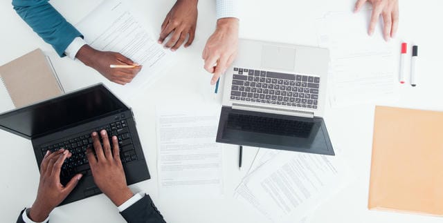 プリント基板が支える現代電子機器の進化と製造技術の最前線